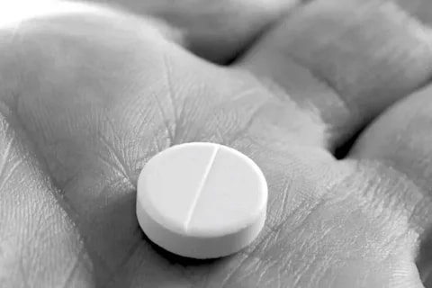 Терапия ВИЧ: одна таблетка в день. Как это работает и как получить бесплатно в России